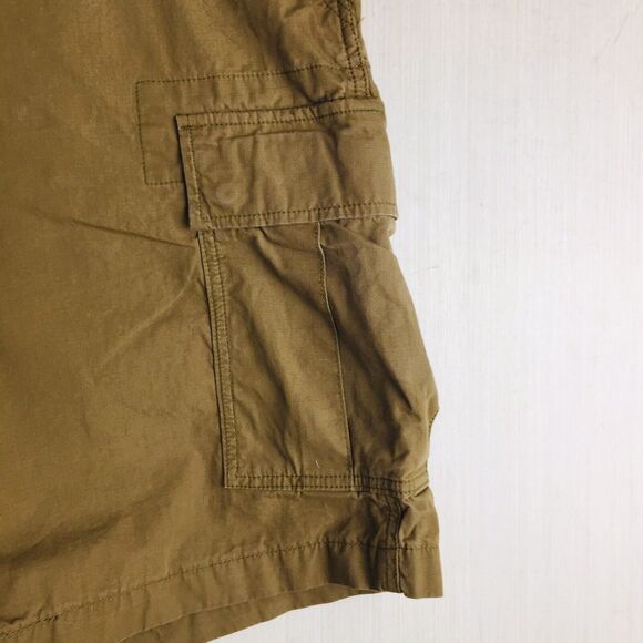 LEVI STRAUSS Men's Brown 100% Cotton Cargo Bermuda Red Tag Shorts Size 40 XL - Picture 2 of 12